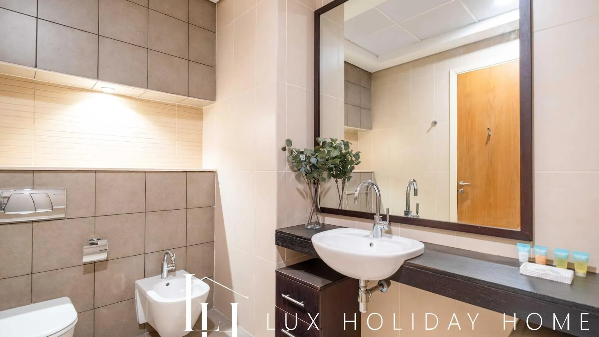 Lux The Palm Burj View Suite Dubaj Apartman