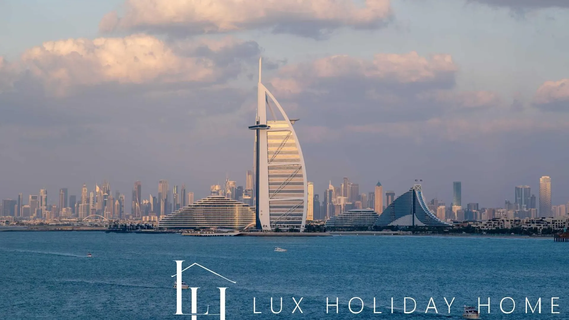 Lux The Palm Burj View Suite ドバイ