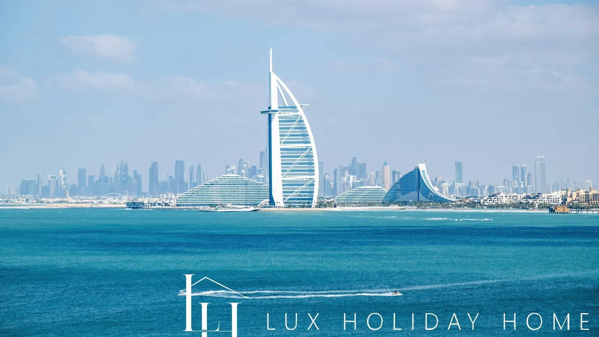 アパート Lux The Palm Burj View Suite ドバイ