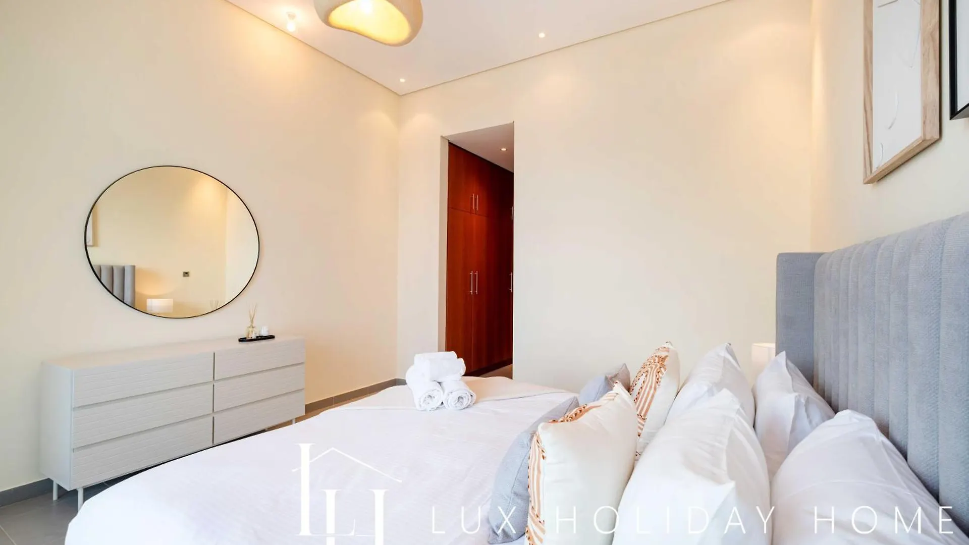 Lux The Palm Burj View Suite ドバイ 0*,  アラブ首長国連邦