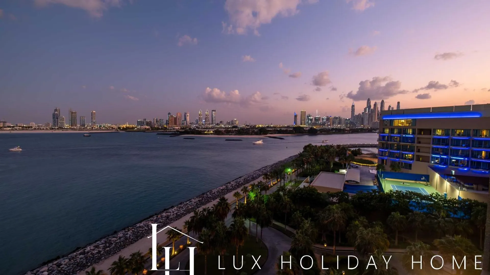 Lux The Palm Burj View Suite Dubai Birleşik Arap Emirlikleri